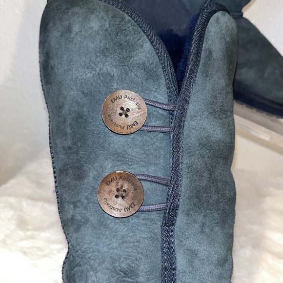 EMU Australia Fairhaven boots. - Picture 2 of 9